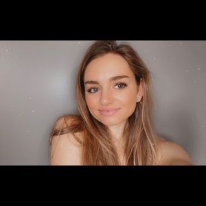 Meet your Posher, Michaela